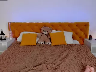 Kim-CollinsPeace's Live Sex Cam Show