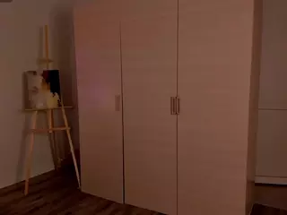 Kim-CollinsPeace's Live Sex Cam Show