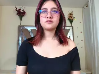 leyladarly's Live Sex Cam Show