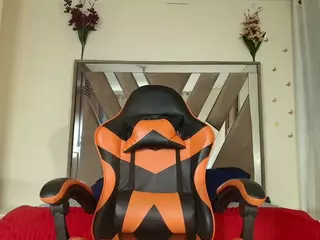 leyladarly's Live Sex Cam Show