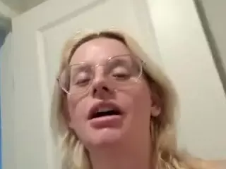 Max's Live Sex Cam Show