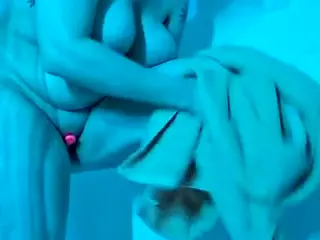 Max's Live Sex Cam Show
