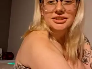 MAXXX's Live Sex Cam Show