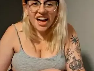 MAXXX's Live Sex Cam Show