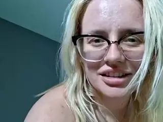 MAXXX's Live Sex Cam Show