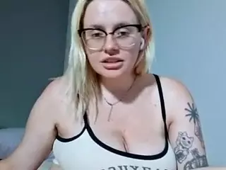 MAXXX's Live Sex Cam Show