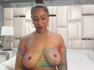 QUEENASS's Live Sex Cam Show
