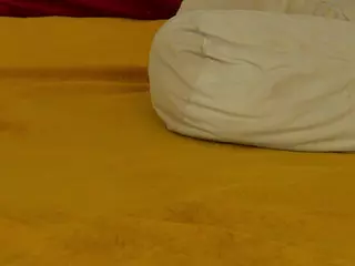 ChloeSins's Live Sex Cam Show