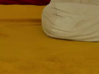 ChloeSins's Live Sex Cam Show