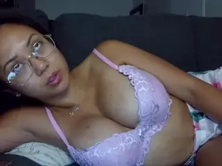 Goddess_Laylah's Live Sex Cam Show