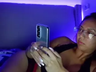 Goddess_Laylah's Live Sex Cam Show
