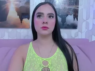 AlanaFlloress's Live Sex Cam Show