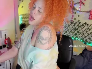 AlaskaColors's Live Sex Cam Show