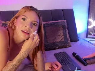 DannaRoberts's Live Sex Cam Show