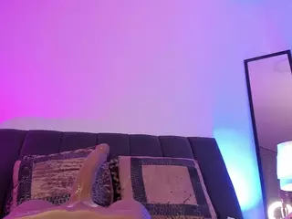 DannaRoberts's Live Sex Cam Show