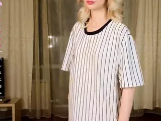 EdinaGaler's Live Sex Cam Show
