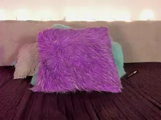 EmyCross's Live Sex Cam Show
