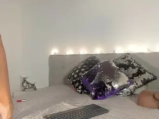 EmyCross's Live Sex Cam Show