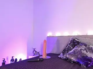 EmyCross's Live Sex Cam Show