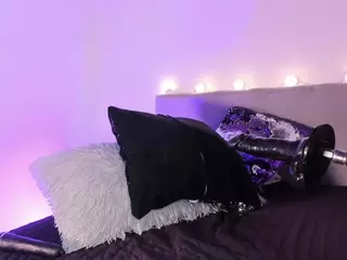 EmyCross's Live Sex Cam Show