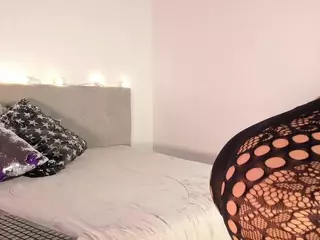 EmyCross's Live Sex Cam Show