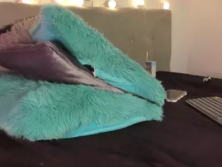 EmyCross's Live Sex Cam Show