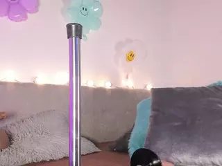 EmyCross's Live Sex Cam Show