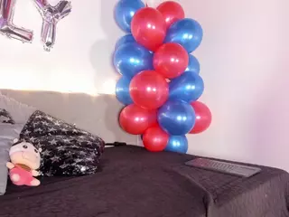 EmyCross's Live Sex Cam Show