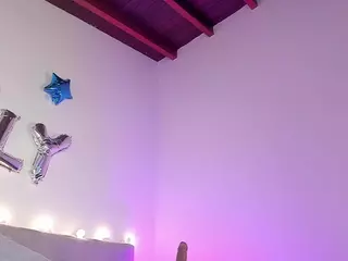 EmyCross's Live Sex Cam Show