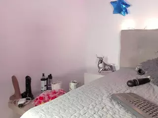 EmyCross's Live Sex Cam Show