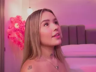 Fernanda-C's Live Sex Cam Show