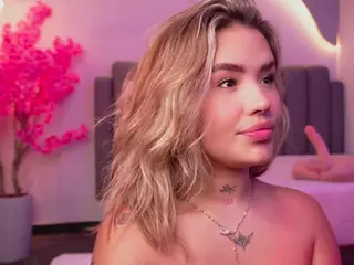 Fernanda-C's Live Sex Cam Show