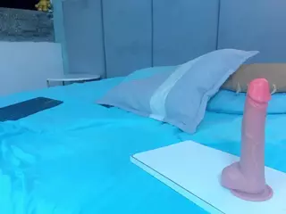 LilyRoxi's Live Sex Cam Show