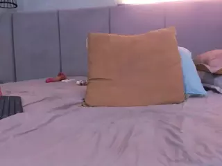 LilyRoxi's Live Sex Cam Show