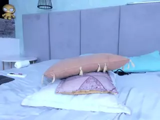LilyRoxi's Live Sex Cam Show