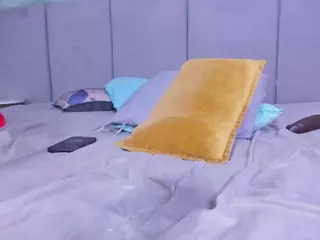 LilyRoxi's Live Sex Cam Show