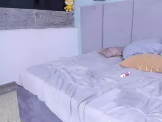 LilyRoxi's Live Sex Cam Show