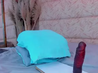 LilyRoxi's Live Sex Cam Show