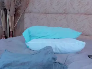 LilyRoxi's Live Sex Cam Show