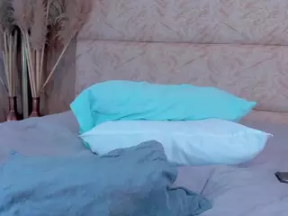 LilyRoxi's Live Sex Cam Show