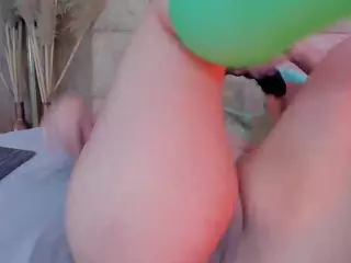 LilyRoxi's Live Sex Cam Show