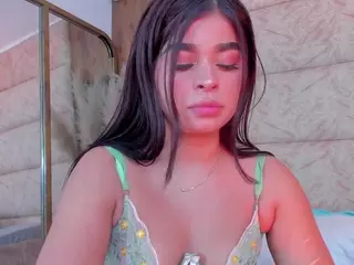 LilyRoxi's Live Sex Cam Show