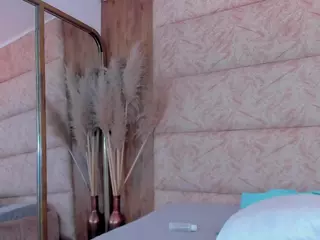 LilyRoxi's Live Sex Cam Show