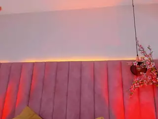 LilyRoxi's Live Sex Cam Show