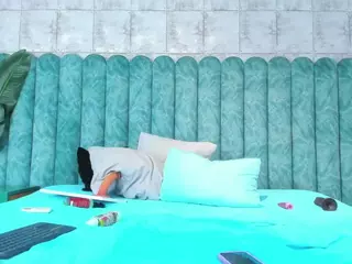 LilyRoxi's Live Sex Cam Show