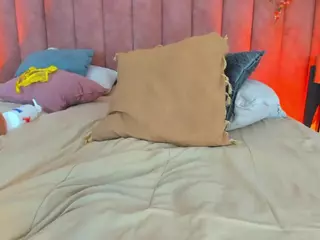 LilyRoxi's Live Sex Cam Show