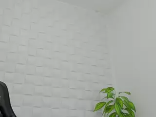 alexia-7's Live Sex Cam Show