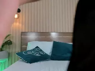 alexia-7's Live Sex Cam Show