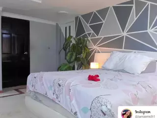 charolbruce's Live Sex Cam Show
