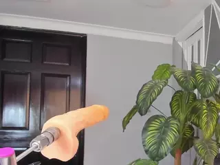 charolbruce's Live Sex Cam Show
